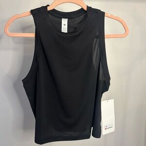 Lululemon ultralight waist-length tank top